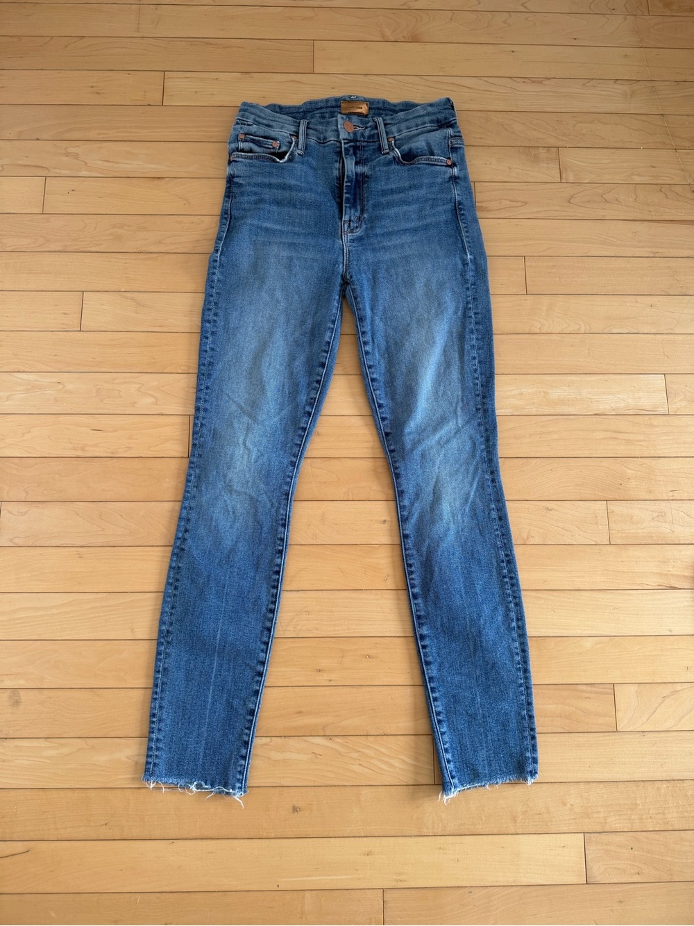 MOTHER High Waisted Looker Ankle Fray Jeans Walking on Coals